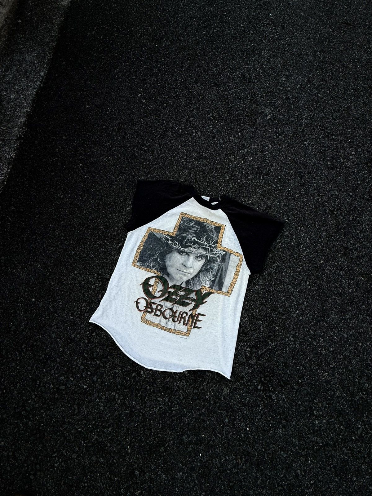 Ozzy Osbourne × Vintage 80’s RARE Ozzy Osbourne Concert tour t shirt 88’-89’ Size US L / EU 52-54 / 3 - 4 Thumbnail