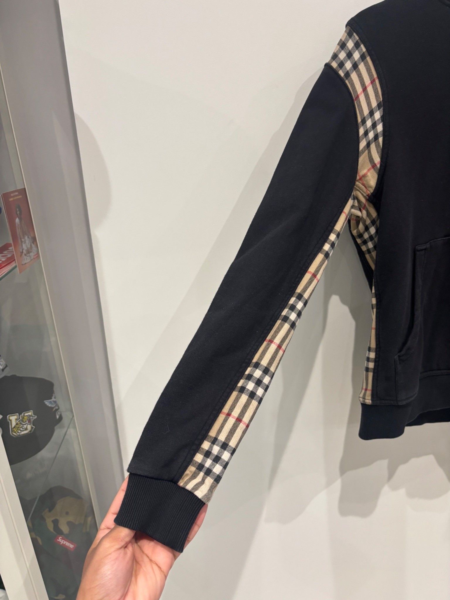 Burberry Burberry Black House Check Patterned Cotton Hoodie Size US XXS / EU 40 - 2 Thumbnail