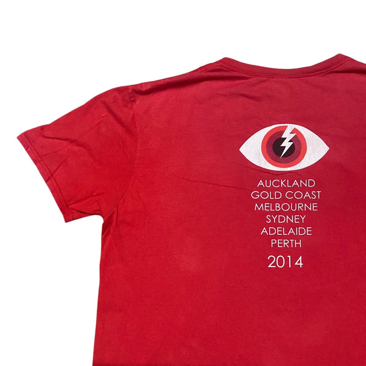 Band Tees Pearl Jam Lightning Bolt Tour 2014 Australia Size US XL / EU 56 / 4 - 6 Thumbnail