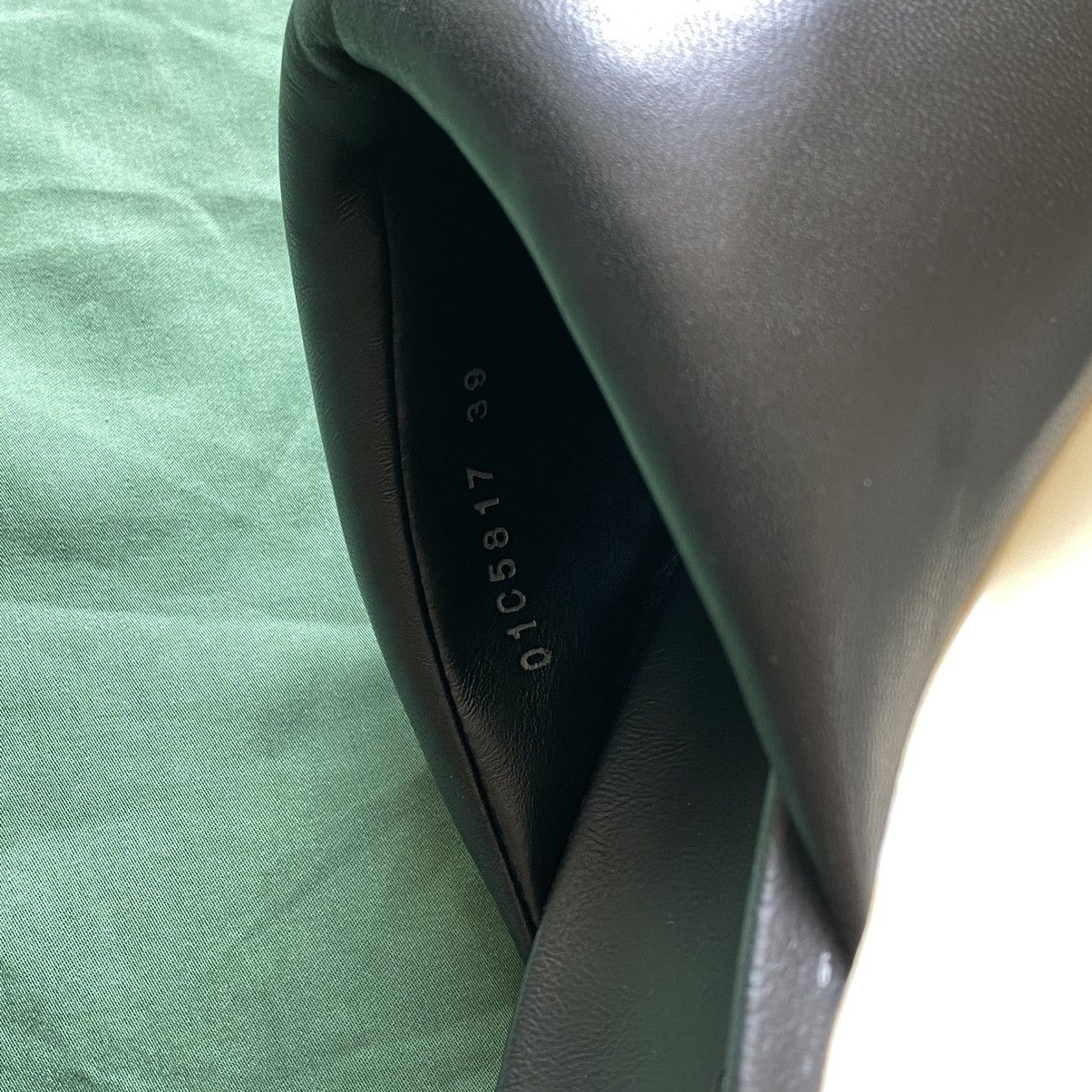 Rick Owens Rick Owens Puffer Slider Size US 6 / EU 39 - 14 Thumbnail