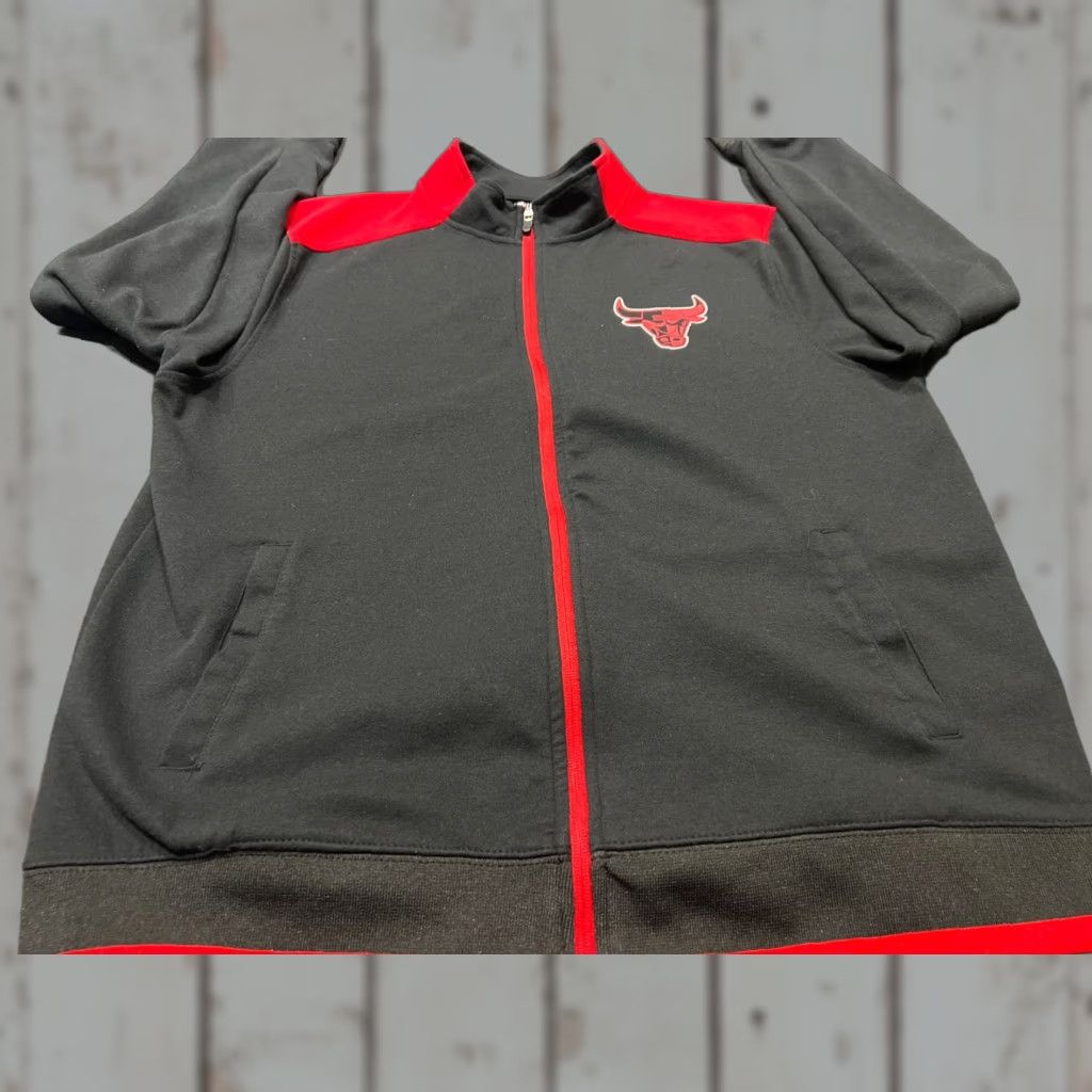 NBA NBA Chicago Bulls Unisex XL Long Sleeve Zip Up Jacket Black Red Logo Zipper Athletic Casual Basketball United Adults Size US XL / EU 56 / 4 - 1 Thumbnail