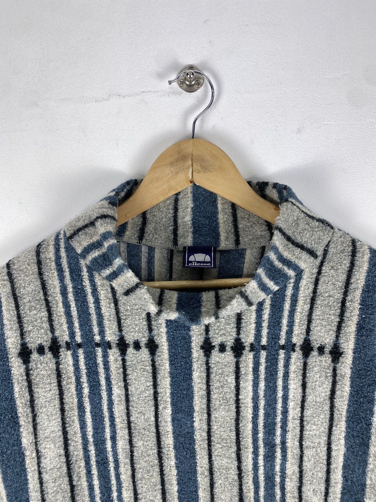 Ellesse Vintage 90’s Ellesse Striped Fleece Sweater Pullover Size US L / EU 52-54 / 3 - 7 Thumbnail