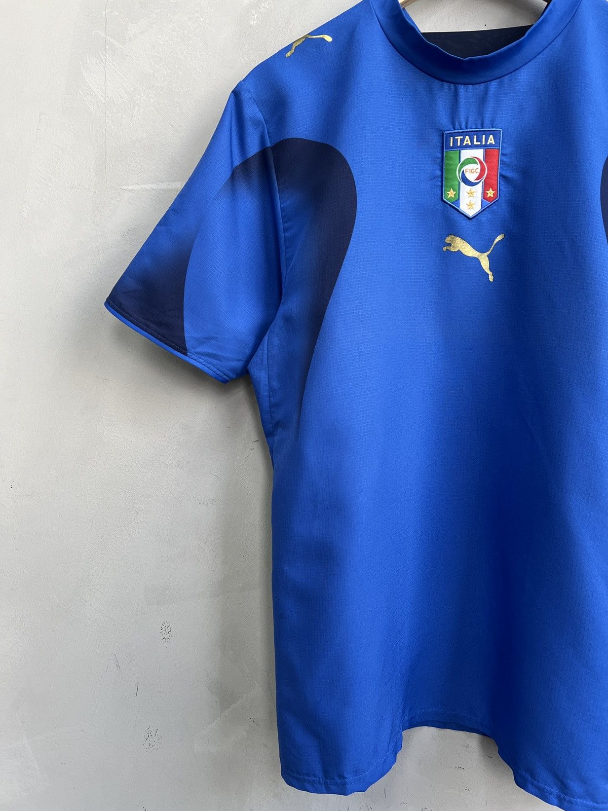 Puma Puma Italy football jersey 2006 home kit y2k Size US S / EU 44-46 / 1 - 4 Thumbnail