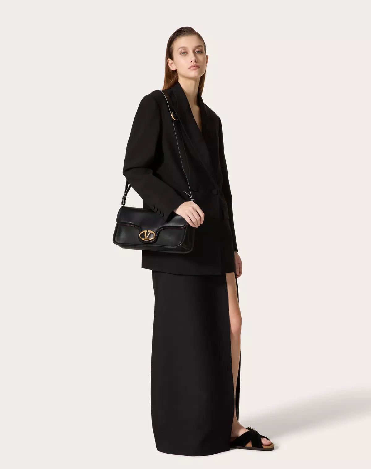 Valentino oc11z0725 Size:OS/1960 Nappa Leather Shoulder Bag in Black Size ONE SIZE - 8 Thumbnail