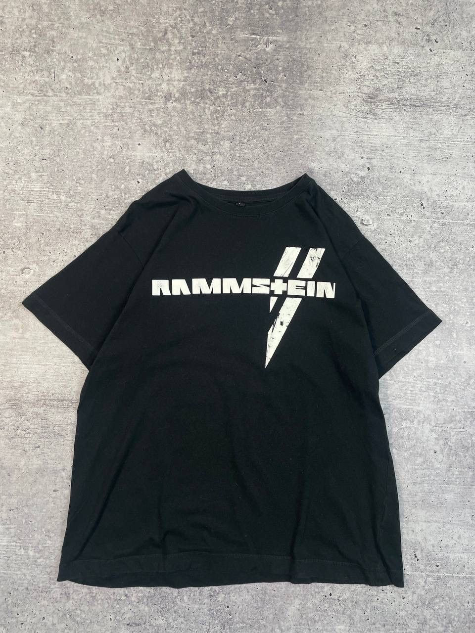 Band Tees Vintage Rammstein Big Logo Band Tee T-Shirt Y2K Size US L / EU 52-54 / 3 - 1 Thumbnail