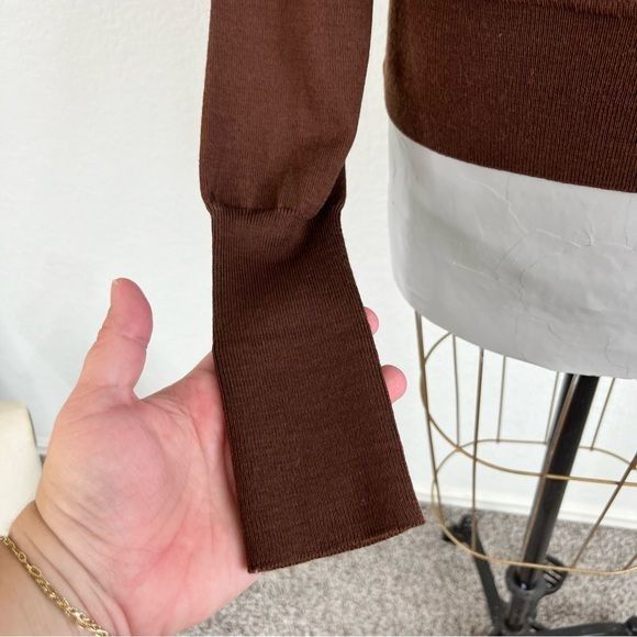 Salvatore Ferragamo × Vintage Salvatore Ferragamo Scarf Front V Neck Knit Cardigan Branded Size L / US 10 / IT 46 - 4 Thumbnail
