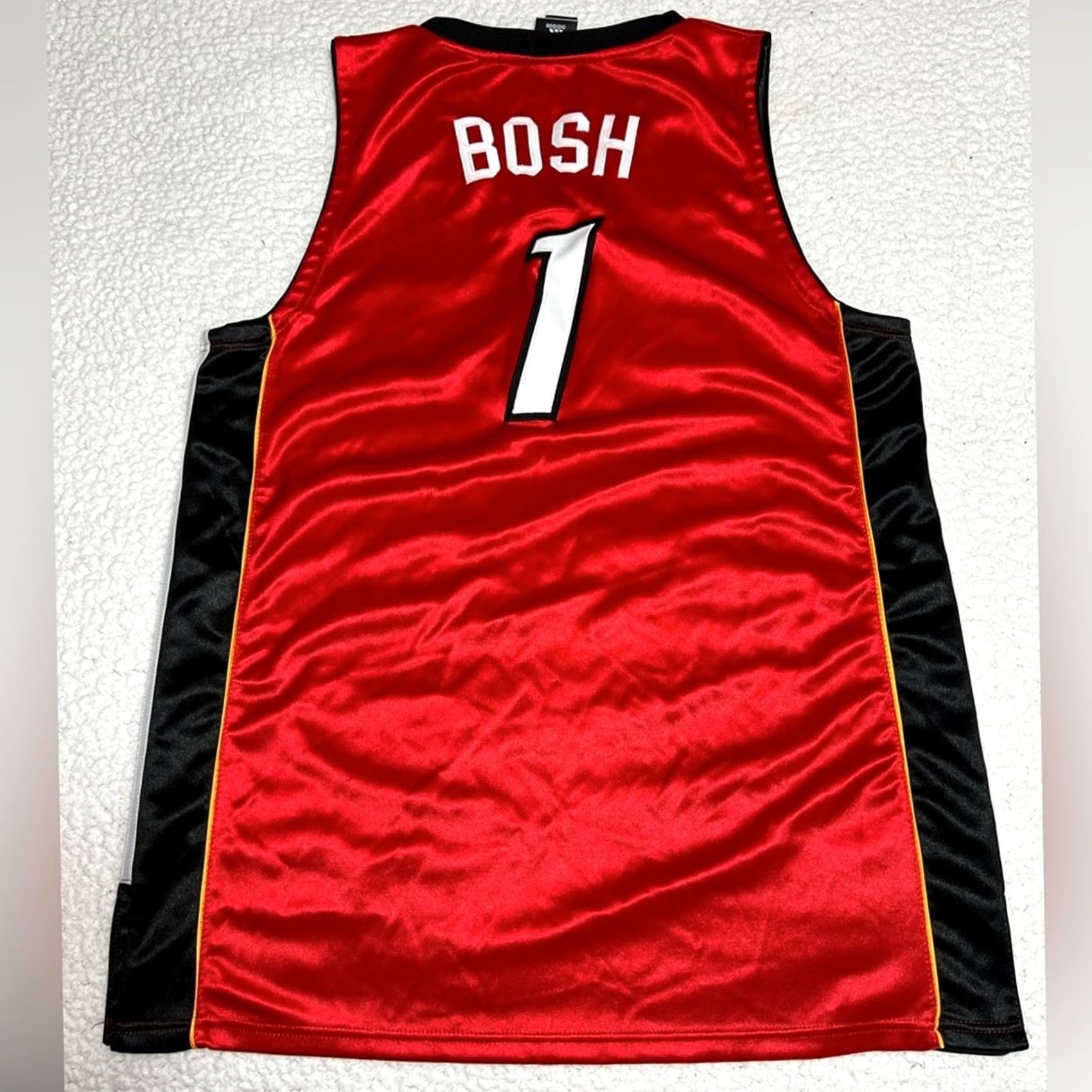 Adidas Adidas Chris Bosh #1 Miami Heat Red Swingman Jersey Men's 3XL Tank Size 3XL Red Swingman Jersey Mens Basketball Heat Vince Carter? Size US XXL / EU 58 / 5 - 7 Thumbnail