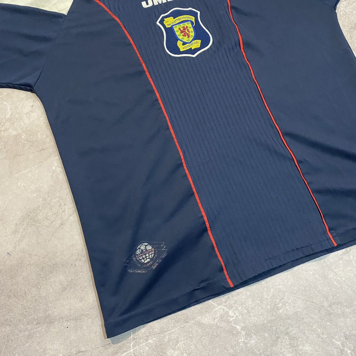 Umbro VINTAGE UMBRO SCOTLAND TEE CENTER LOGO SOCCER JERSEY 90S Size US XL / EU 56 / 4 - 5 Thumbnail