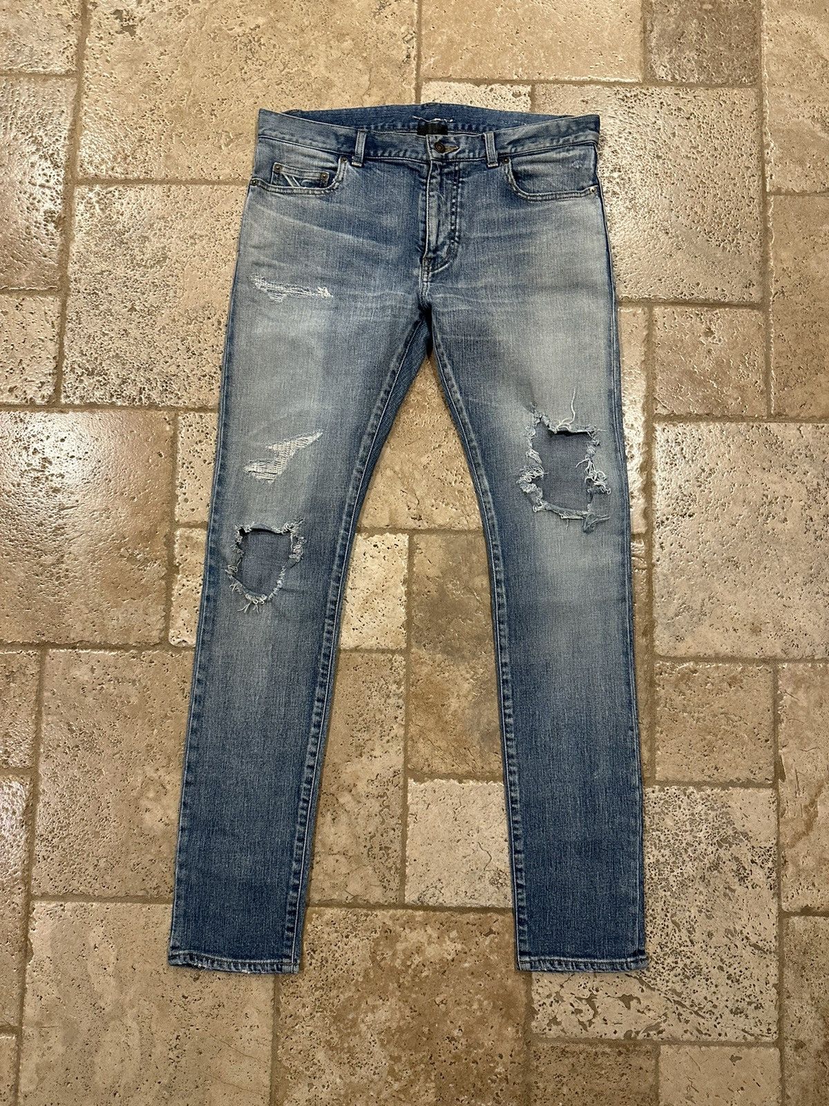 Hedi Slimane × Saint Laurent Paris Saint Laurent x Hedi SS16 Blue Wash Distressed D02 Denim Size US 33 - 2 Thumbnail
