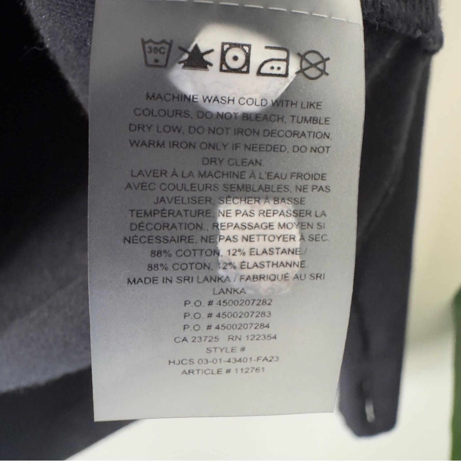 Aritzia Aritzia TNA Fitted Black Hoodie Top Long Sleeve Athleisure S Size S / US 4 / IT 40 - 7 Thumbnail