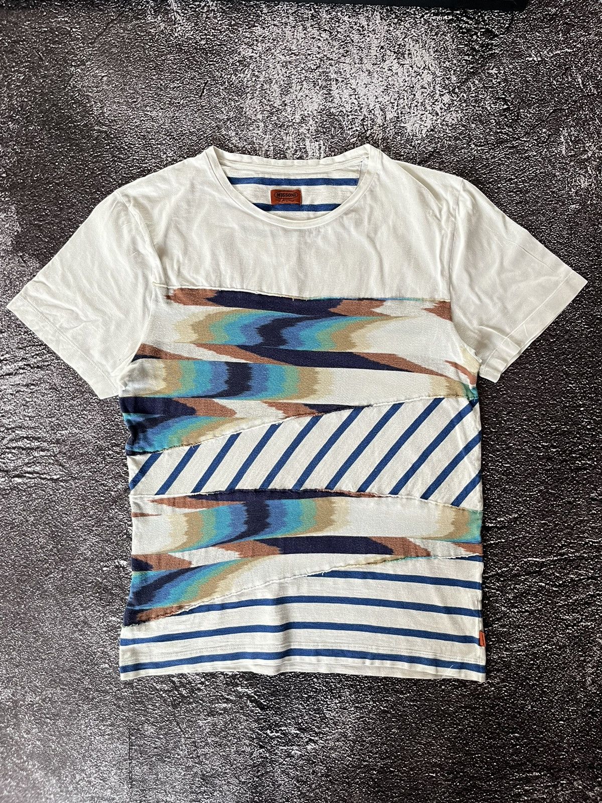 Missoni MISSONI Asymmetric Striped White T Shirt L Tee Size US L / EU 52-54 / 3 - 1 Thumbnail