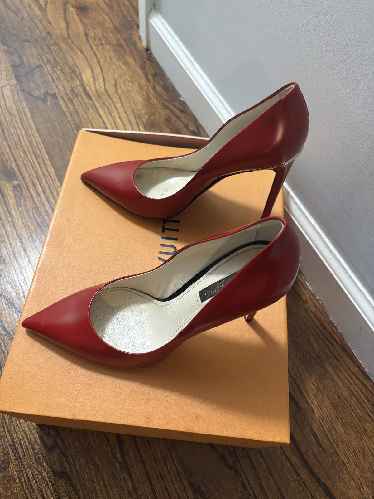 Louis Vuitton Louis Vuitton Eyeline Red Pump Size US 8 / IT 38 - 1 Thumbnail