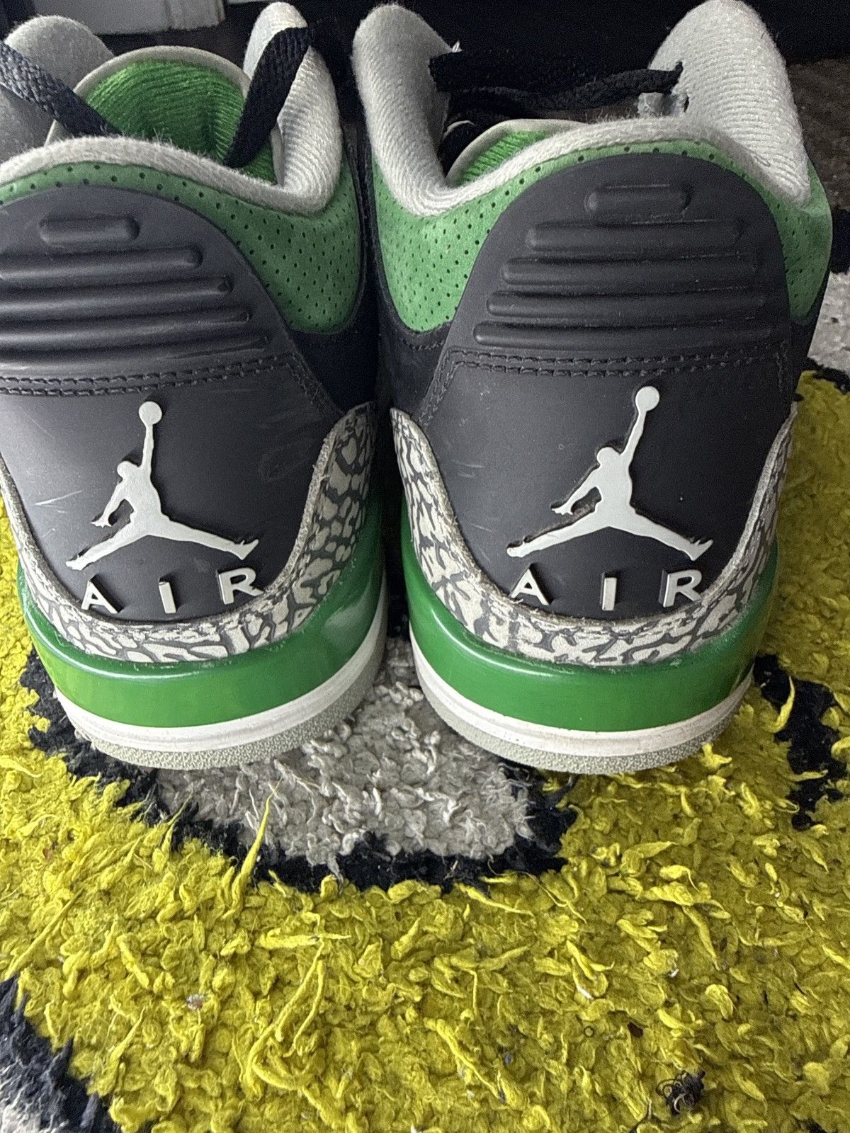 Jordan Brand Air Jordan 3 Retro Pine Green Size US 9.5 / EU 42-43 - 4 Thumbnail