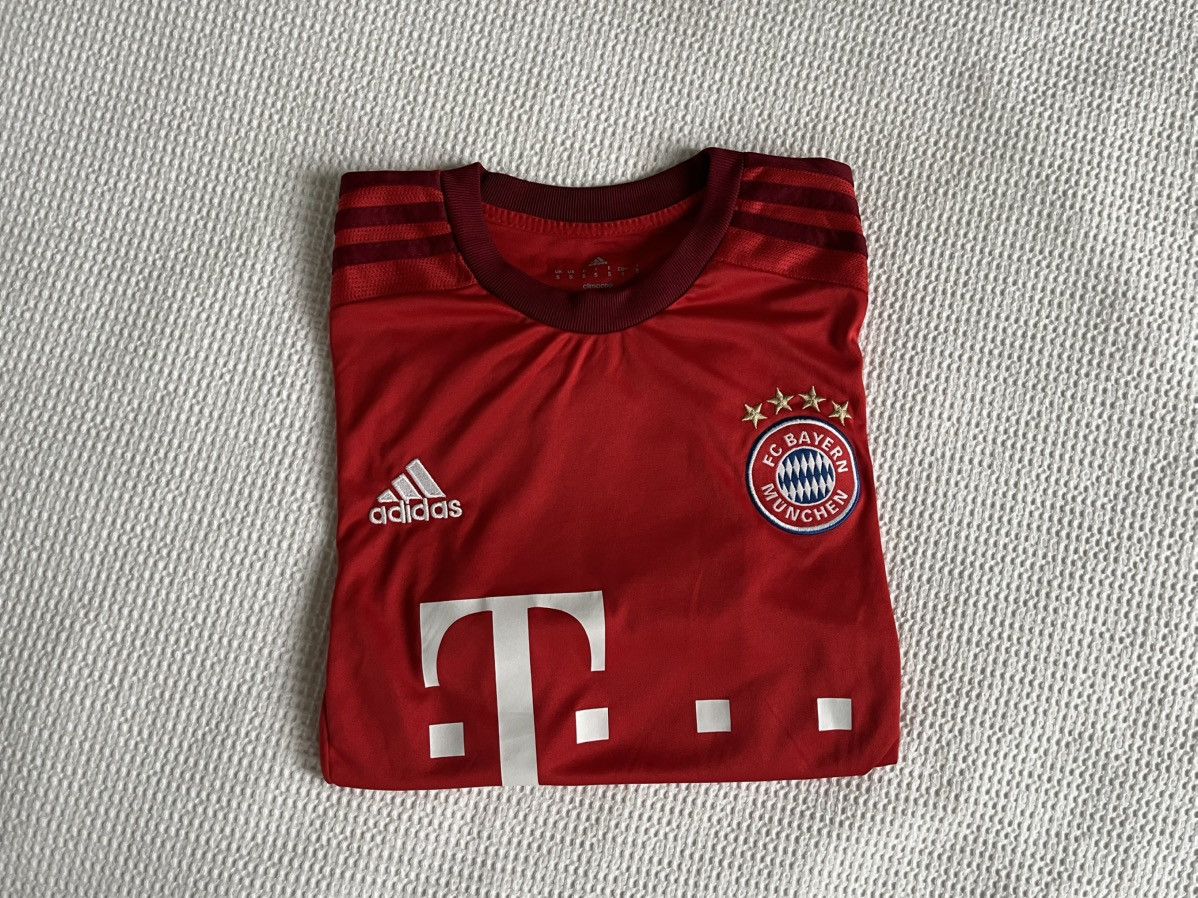 Adidas × Vintage Vintage Adidas Football Jersey Size S / US 4 / IT 40 - 1 Thumbnail