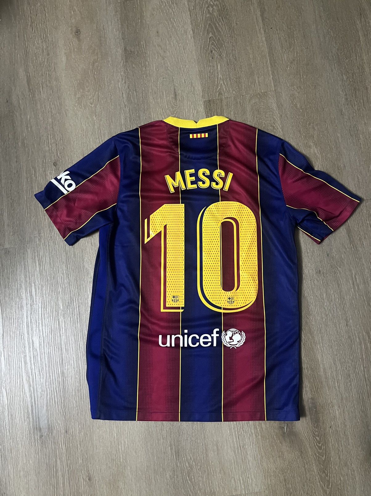 Barcelona local MESSI ecrou 20 21