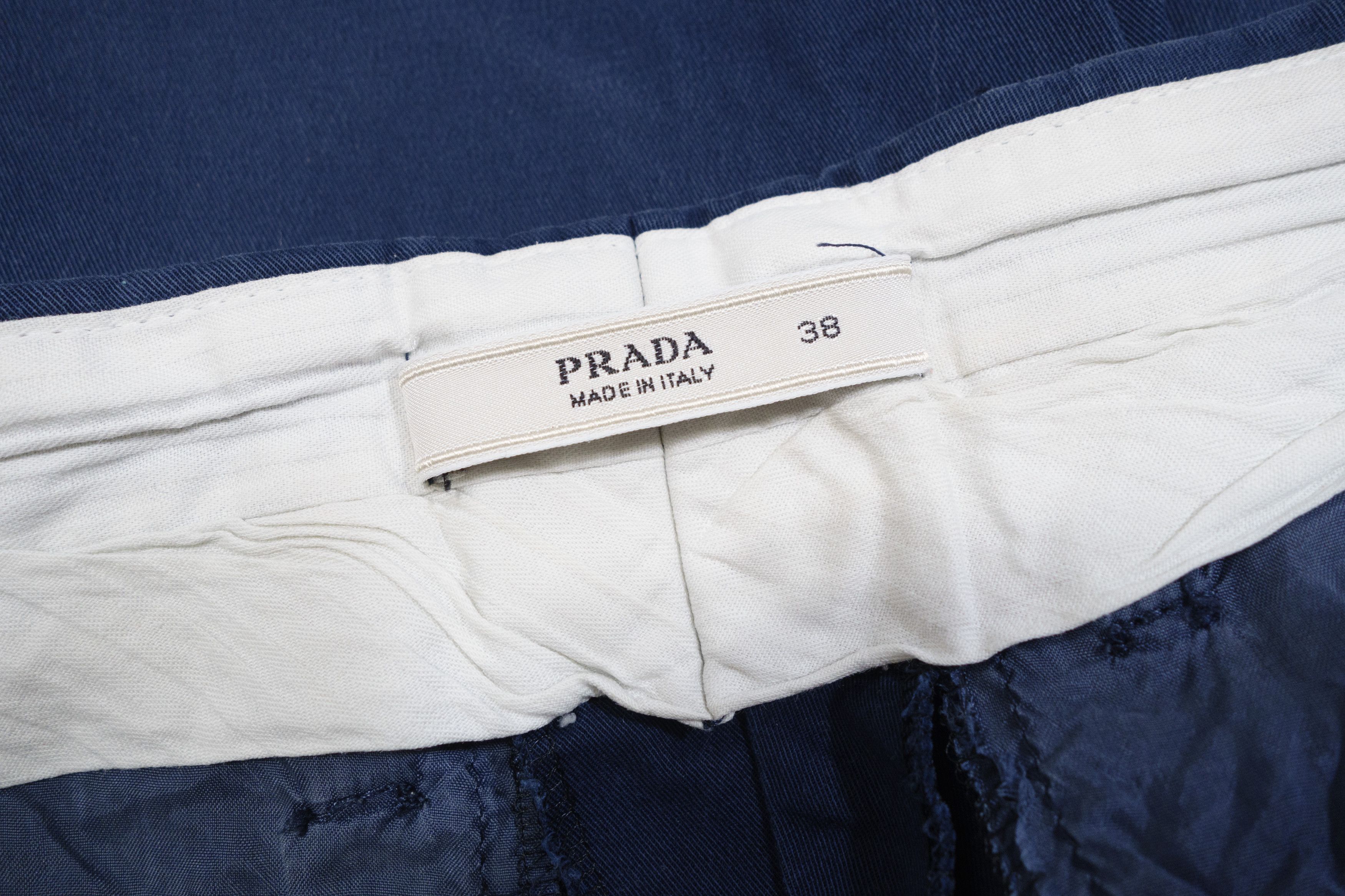 Prada 2008 Classic Chino Cotton Blend Shorts Size 26" / US 2 / IT 38 - 6 Thumbnail