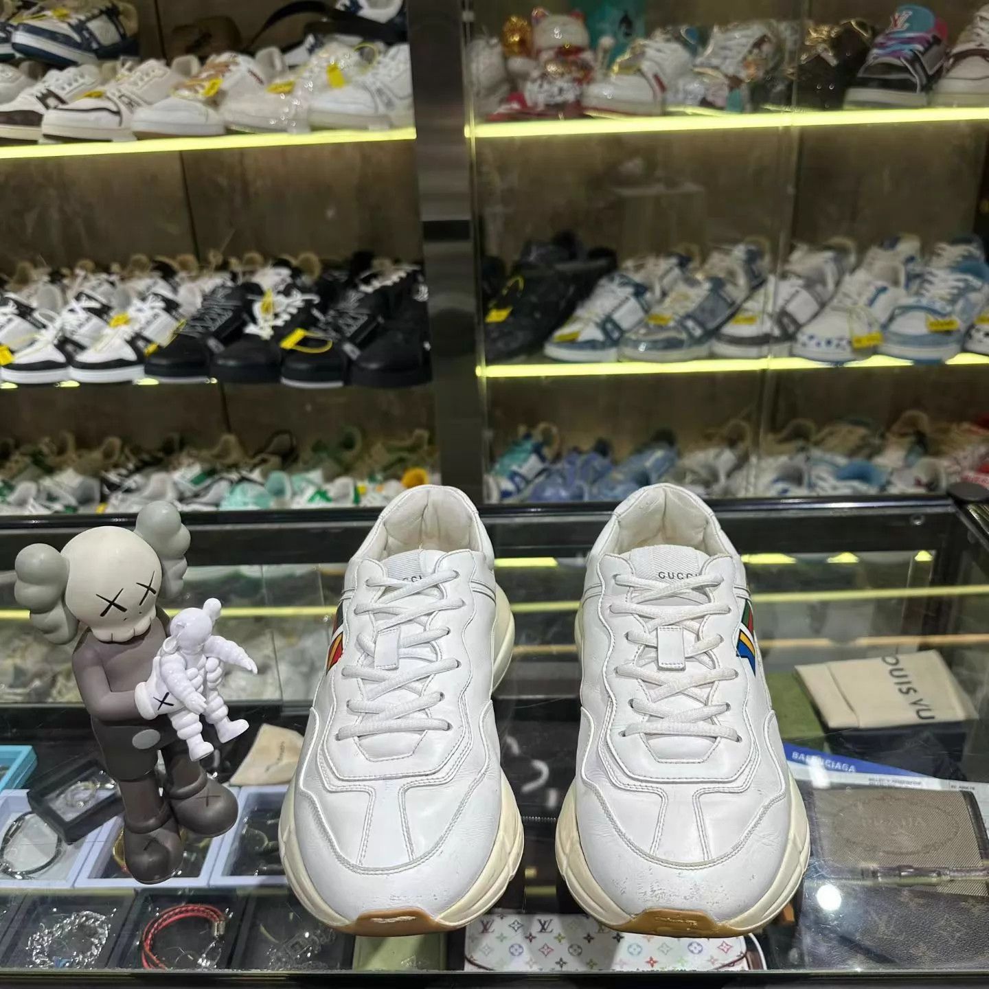Gucci Gucci Dad Sneaker Worldwide White Brown Size 42 Size US 9 / EU 42 - 2 Thumbnail