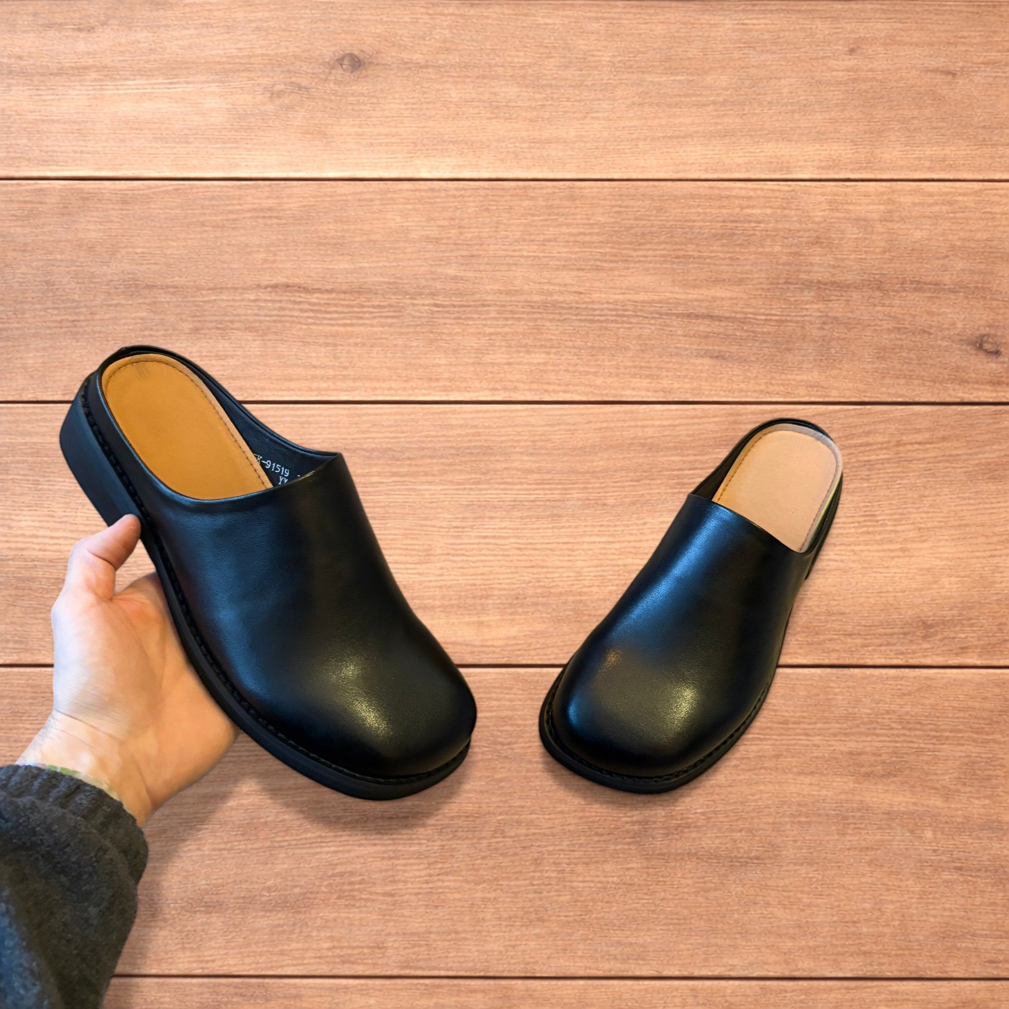 Japanese Brand Lovely faux leather slip on clogs slippers in black. Size US 11 / EU 44 - 1 Thumbnail