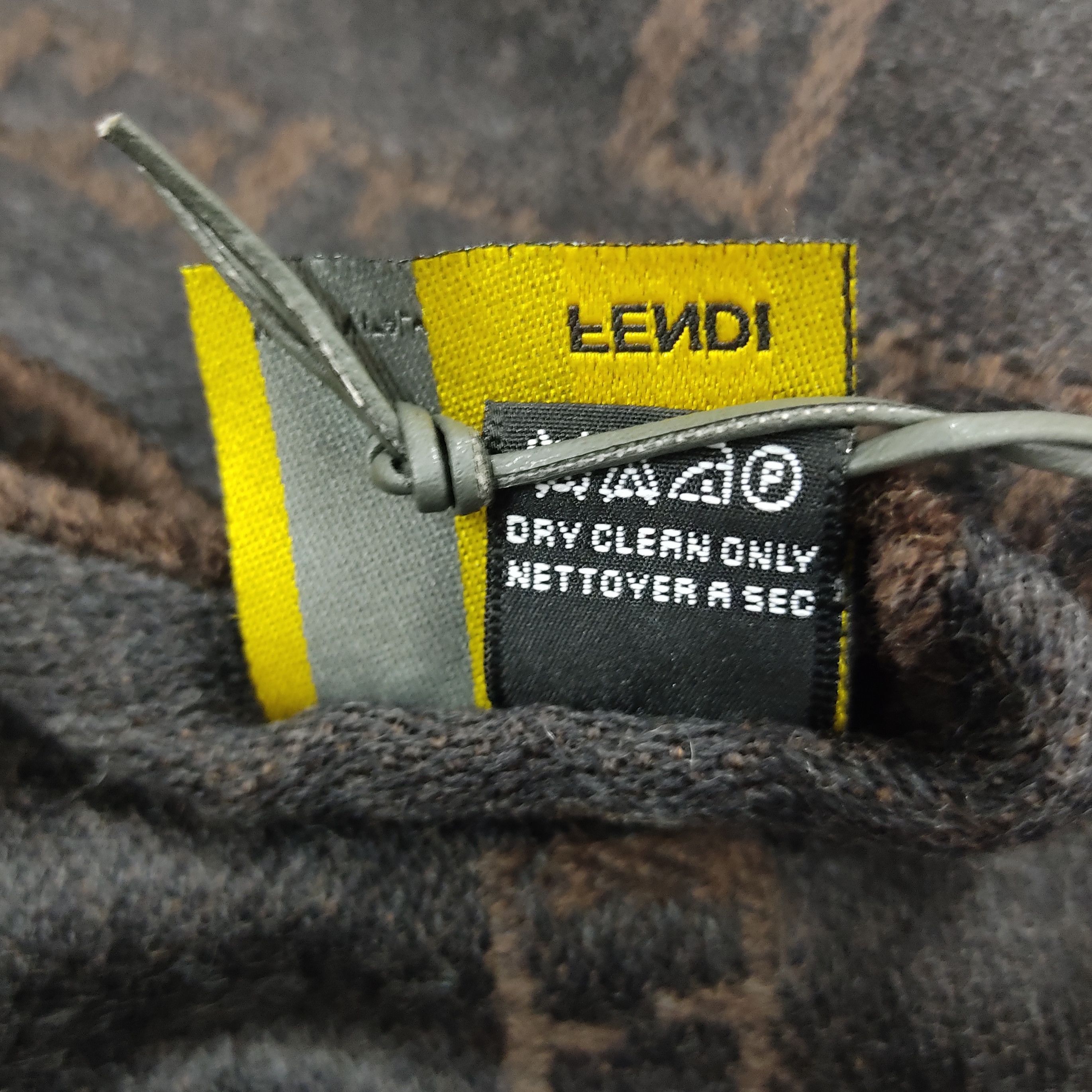 Fendi FENDI ZUCCA Monogram Cashmere Wool Muffler Scarf Size ONE SIZE - 9 Thumbnail
