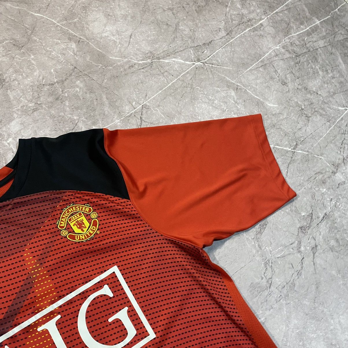 Vintage VINTAGE NIKE MANCHESTER UNITED TEE AIG SOCCER JERSEY 00s Size US S / EU 44-46 / 1 - 4 Thumbnail