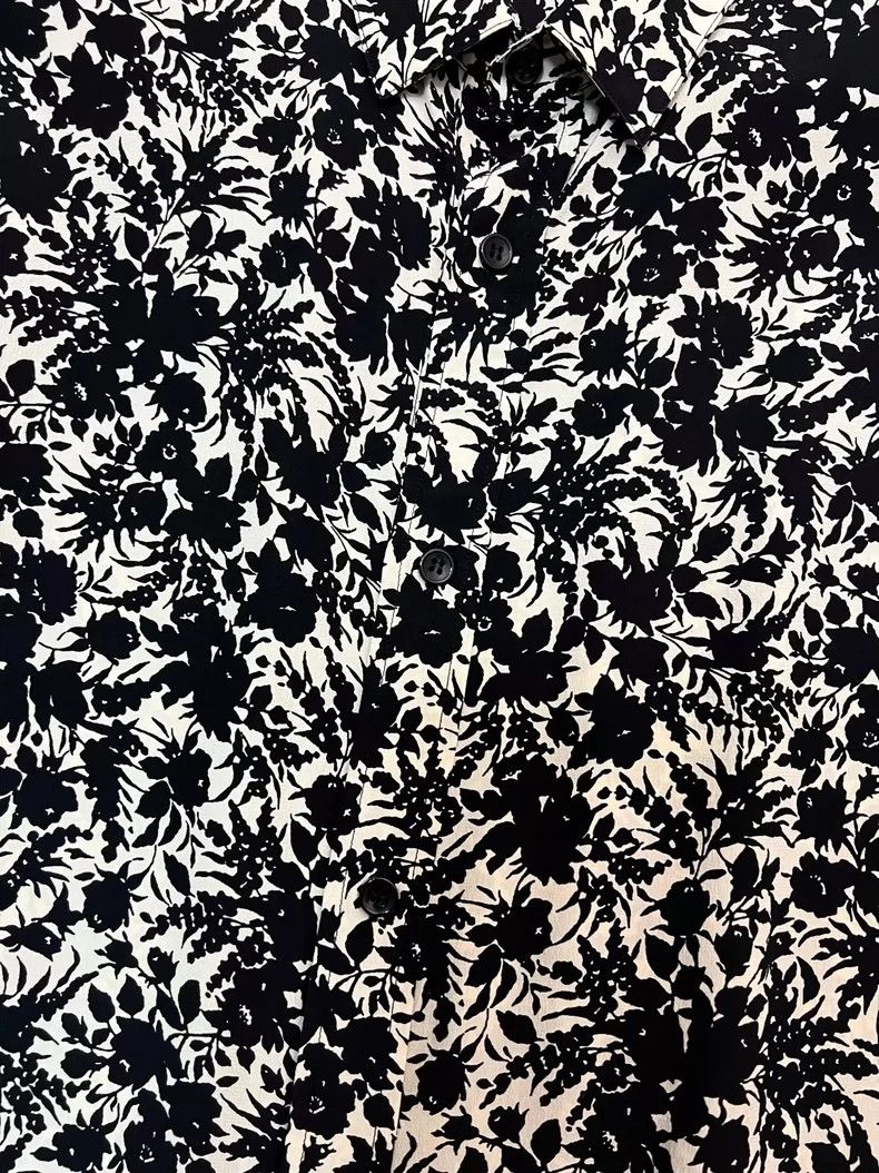 Saint Laurent Paris Saint Laurent Paris size 38 22 Spring and Summer Flowers F Size US M / EU 48-50 / 2 - 4 Thumbnail