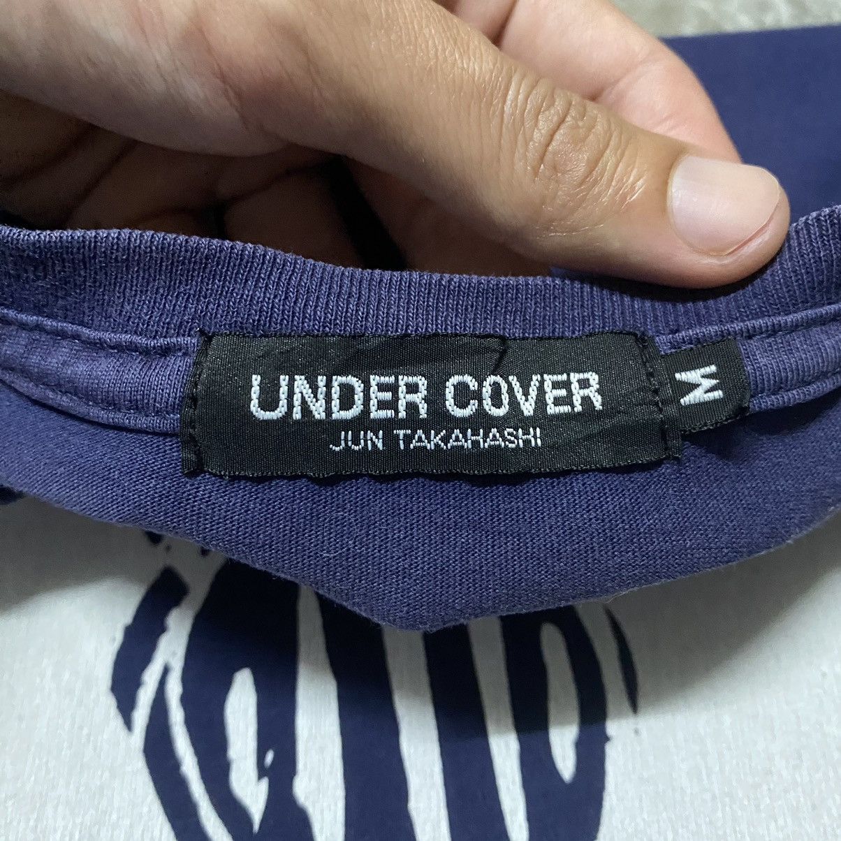 Undercover Vintage Undercover Jun Takahashi gilapple T Shirt Size US M / EU 48-50 / 2 - 3 Thumbnail