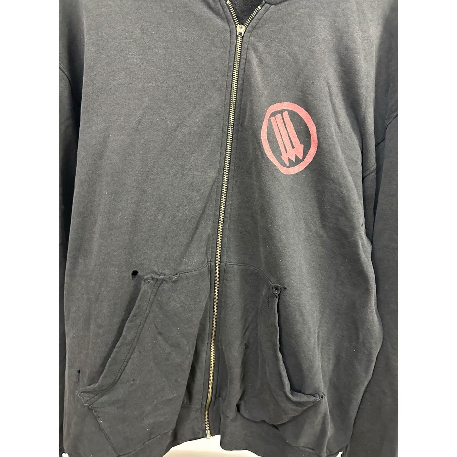Fruit Of The Loom VTG Strike Anywhere To Live In Discontent Album Tour Faded Worn Zip Hoodie XL Mens Black Size US XL / EU 56 / 4 - 7 Thumbnail