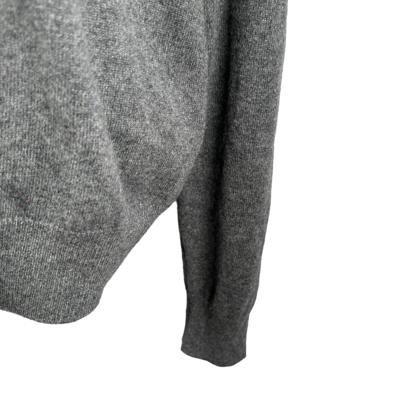 Neiman Marcus Neiman Marcus Cloud Cashmere Sweater XL Gray V-Neck Pullover Size US XL / EU 56 / 4 - 4 Thumbnail