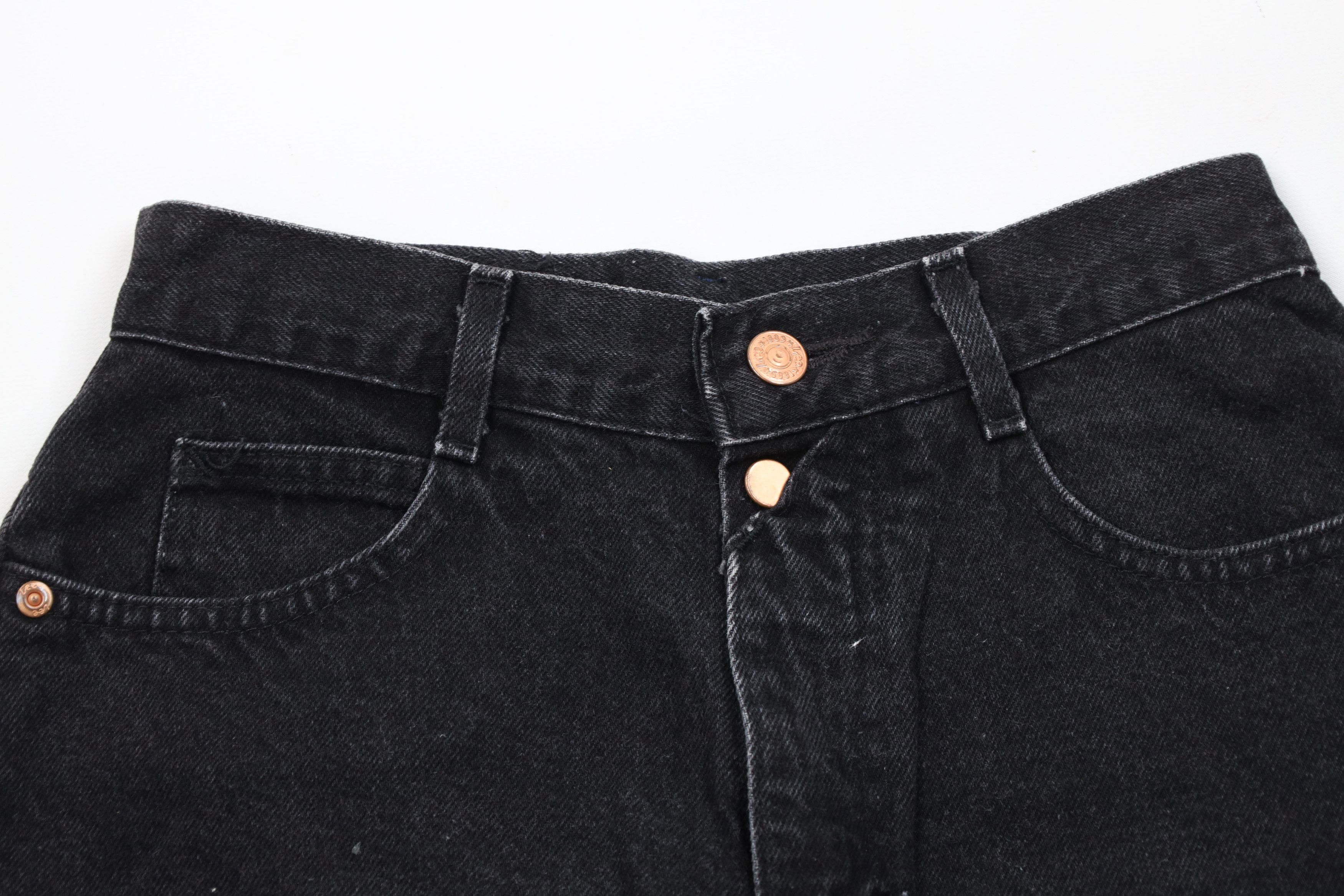 Lee Vintage 90s Lee Denim Jean Shorts Black Cotton USA Size 28" / US 6 / IT 42 - 2 Thumbnail