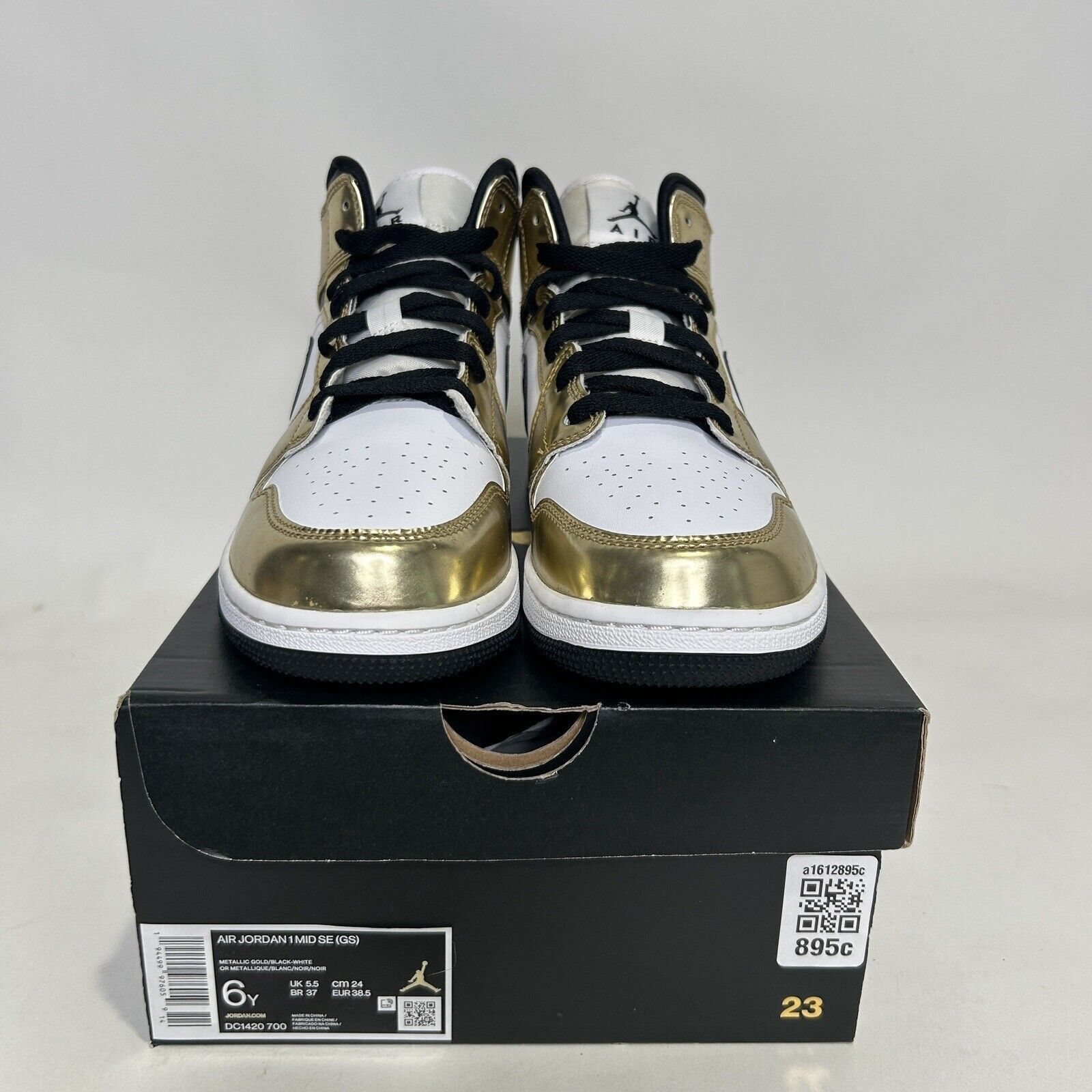 Nike Nike Air Jordan 1 Retro Mid SE “Metallic Gold” 2024 Size US 7.5 / IT 37.5 - 2 Thumbnail