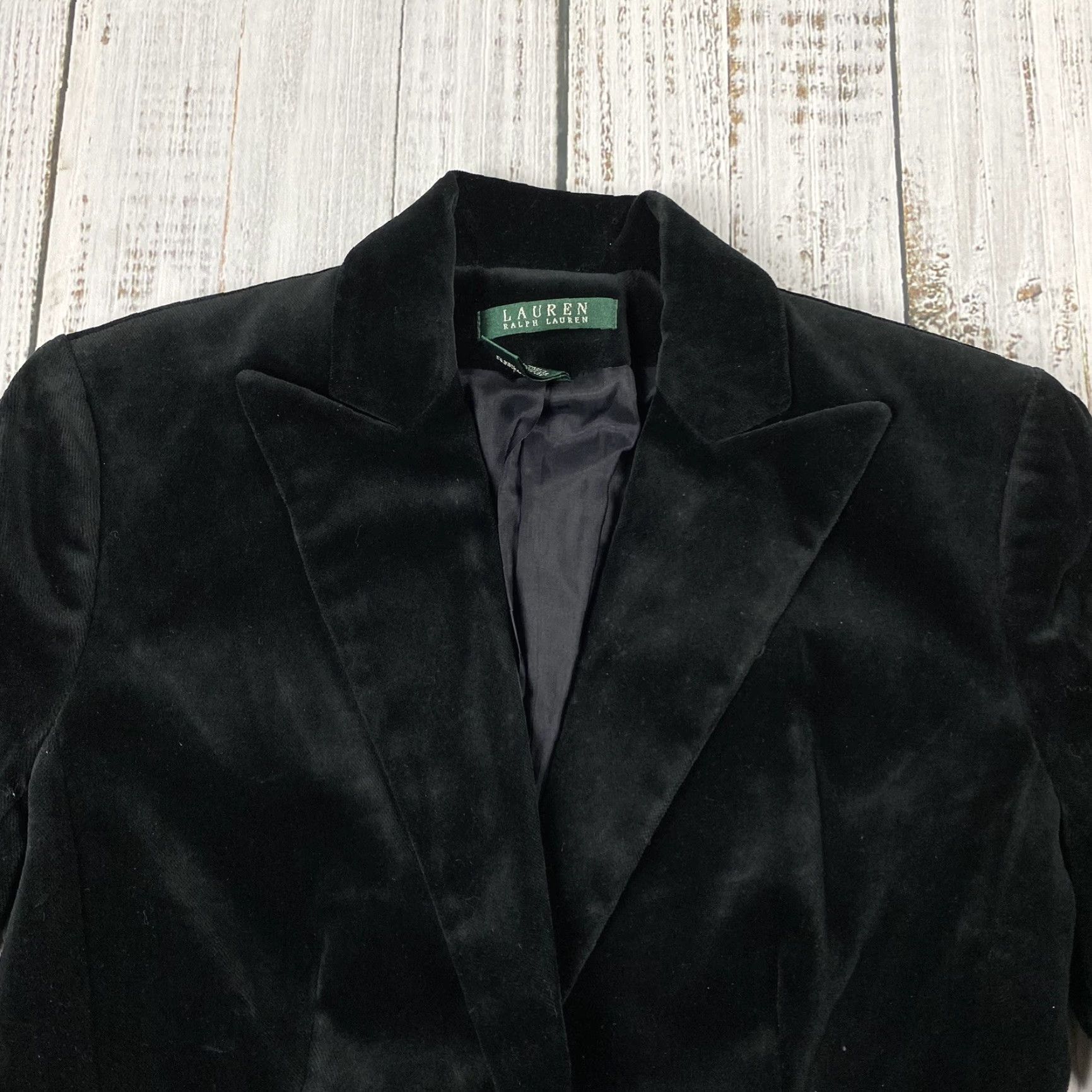 Ralph Lauren VINTAGE LAUREN RALPH LAUREN WOMENS BLAZER VELOUR ONE BUTTON BLACK SIZE 2 JACKET RARE Size XS / US 0-2 / IT 36-38 - 2 Thumbnail