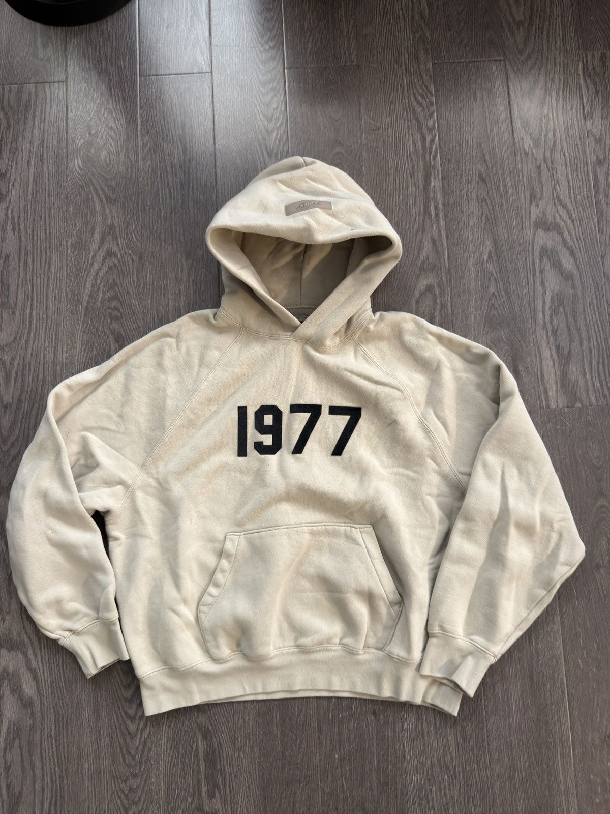Fear of God fear of god essentials 1977 ss22 hoodie size small Size US S / EU 44-46 / 1 - 1 Thumbnail