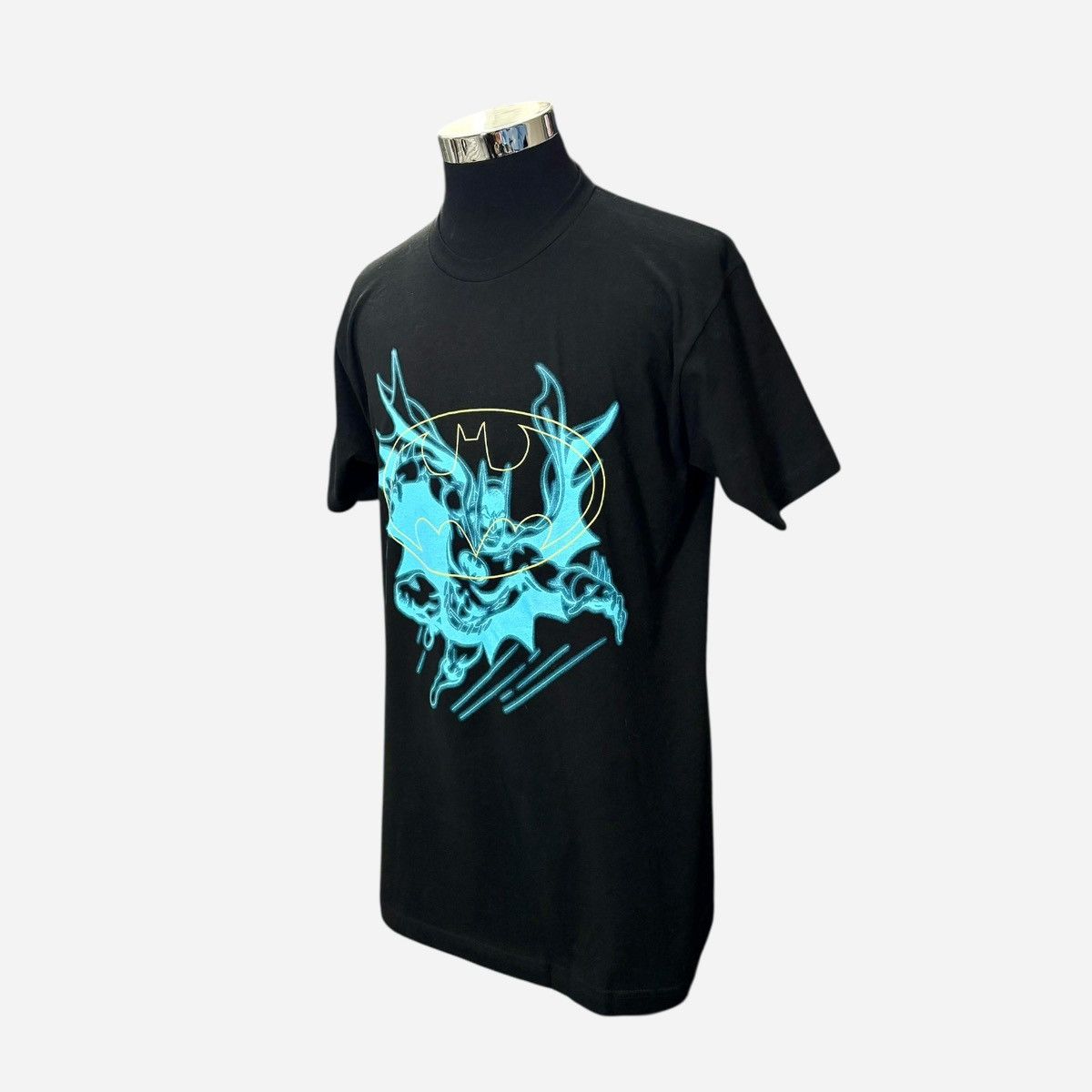 DC Comics DC Comics Batman Men’s Graphic Short Sleeve T-Shirt Sz L Size US L / EU 52-54 / 3 - 5 Thumbnail