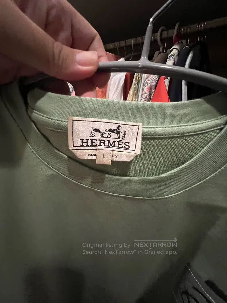Hermes Hermes Men's Casual Etriers décalés Printed Cotton Crewnec Size US L / EU 52-54 / 3 - 3 Thumbnail