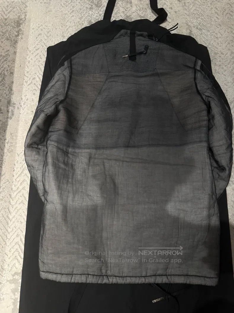 Boris Bidjan Saberi Boris Bidjan Saberi Size S White goose down Size US S / EU 44-46 / 1 - 5 Thumbnail