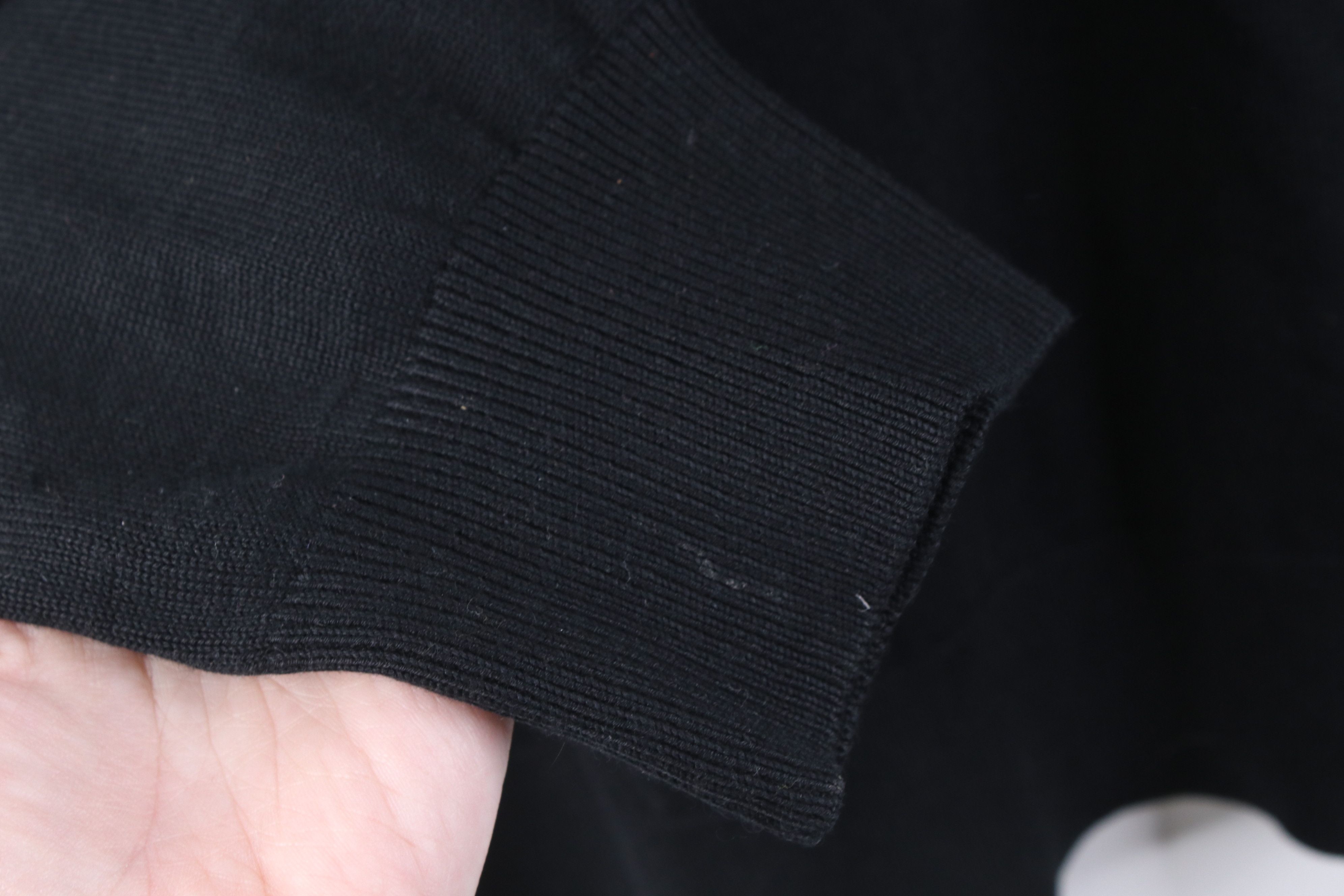Banana Republic Banana Republic Lightweight Silk Cashmere Knit Sweater Black Size US L / EU 52-54 / 3 - 6 Thumbnail
