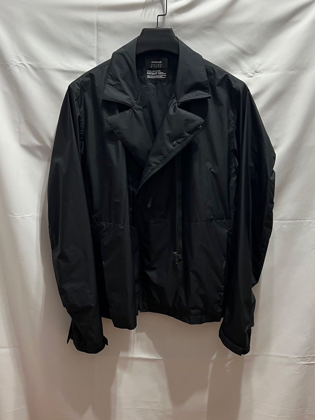 Acronym ACRONYM J29-DS | Grailed