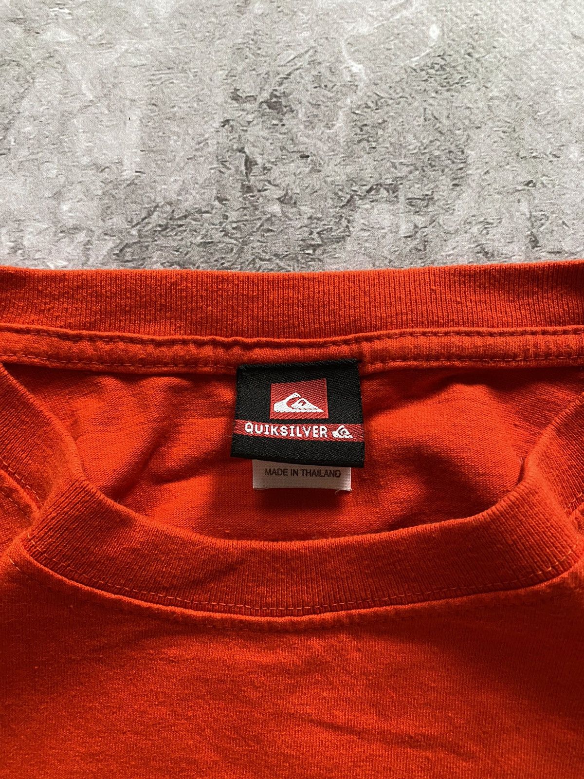 Quicksilver × Quiksilver × Vintage Rare 90s Quiksilver Big Logo Surf Style Y2K Orange T shirt Size US XL / EU 56 / 4 - 8 Thumbnail