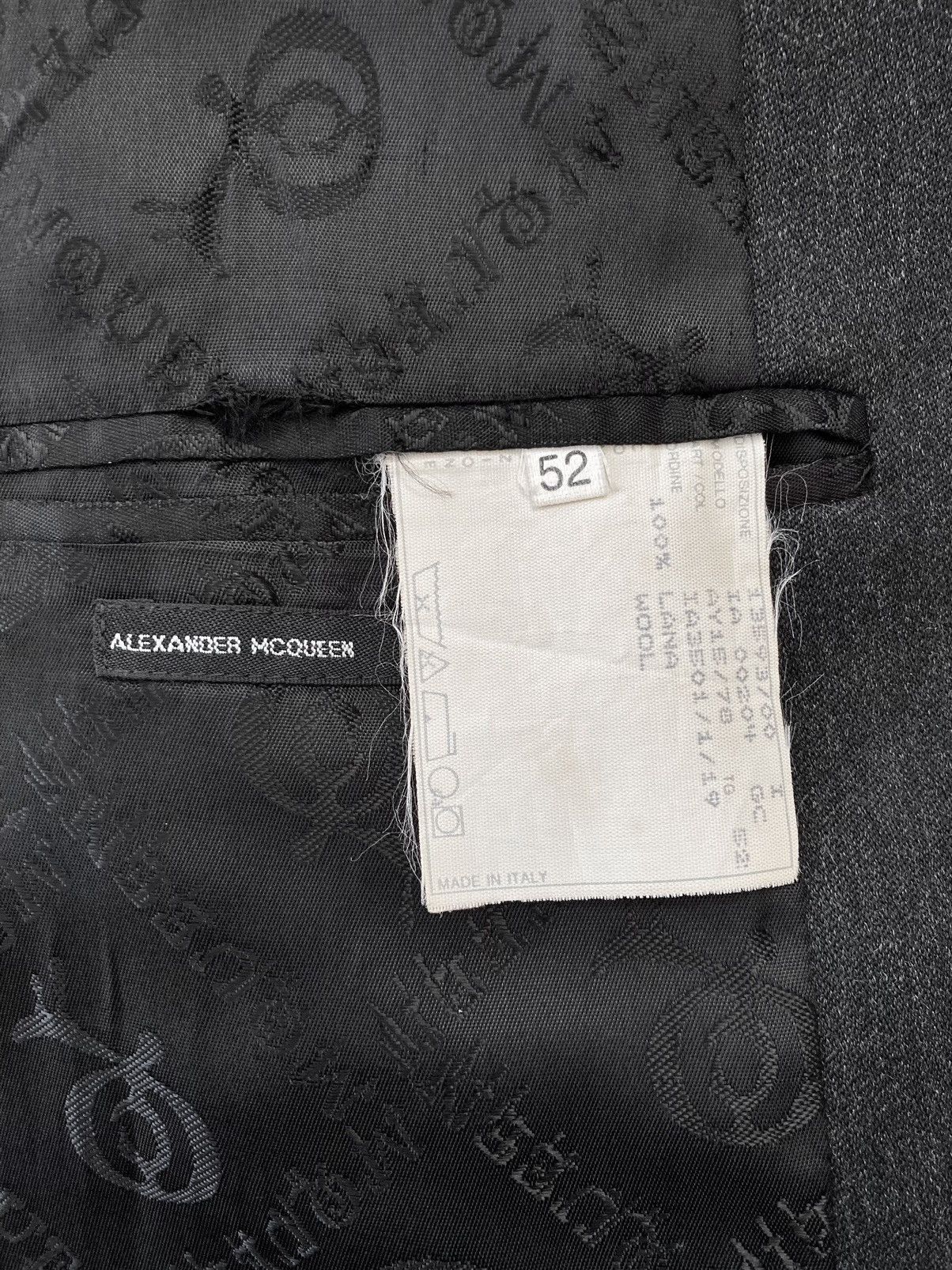 Alexander McQueen A/W 1998 “Joan” Asymmetric Clergy Jacket Size 52R - 18 Thumbnail