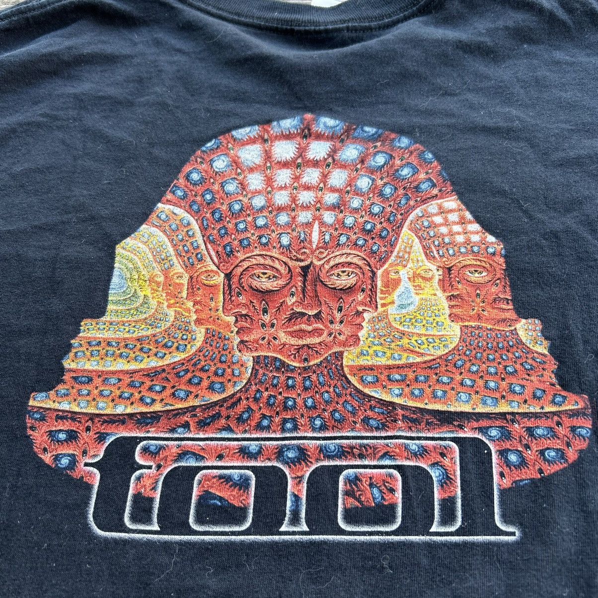 Band Tees Vintage Tool Band 10000 Days 2006 Concert T Shirt Size US L / EU 52-54 / 3 - 7 Thumbnail