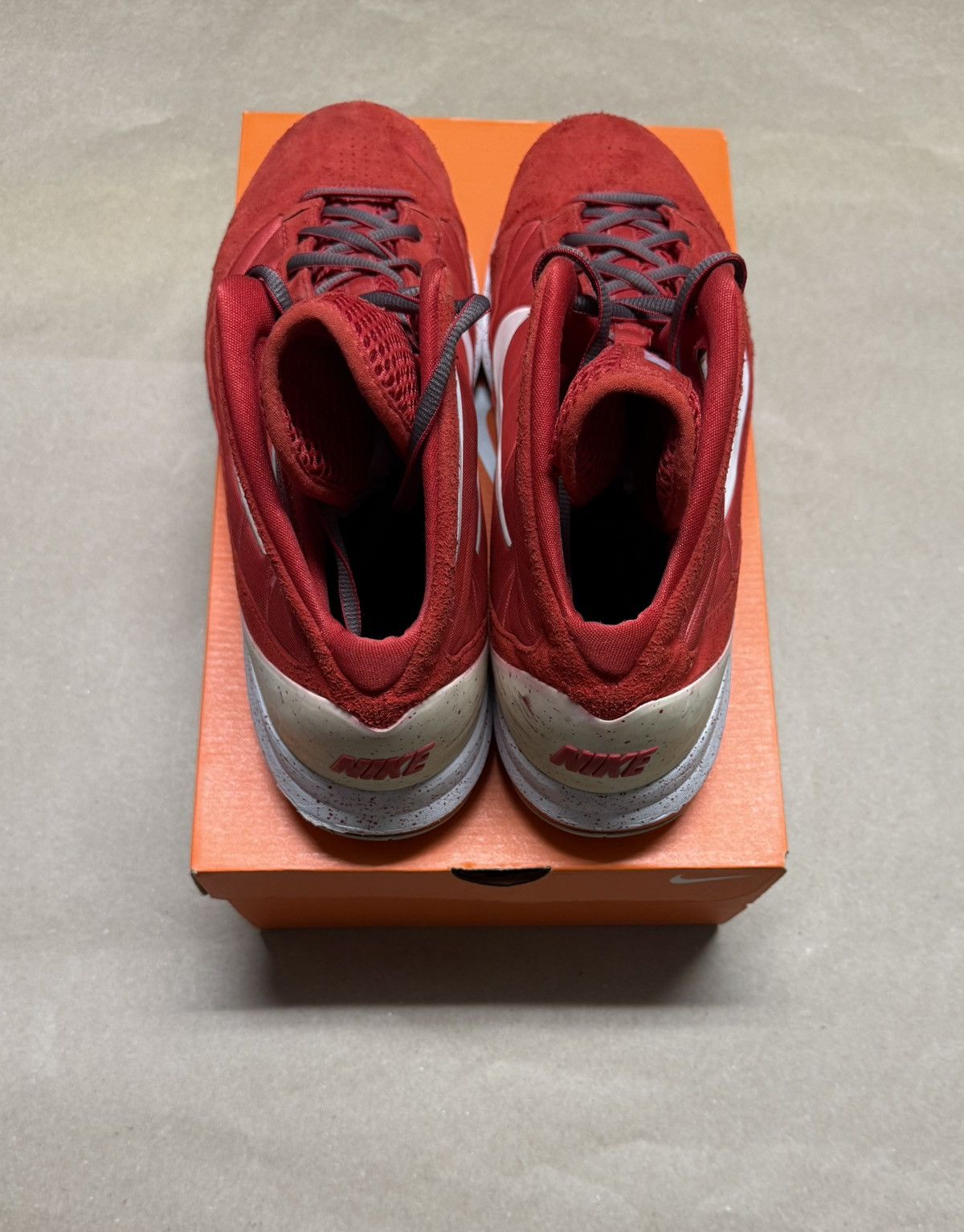 Nike Nike Air Max Hyperize NFW Sport Red Mens sz 13.5 Basketball! Size US 13 / EU 46 - 4 Thumbnail