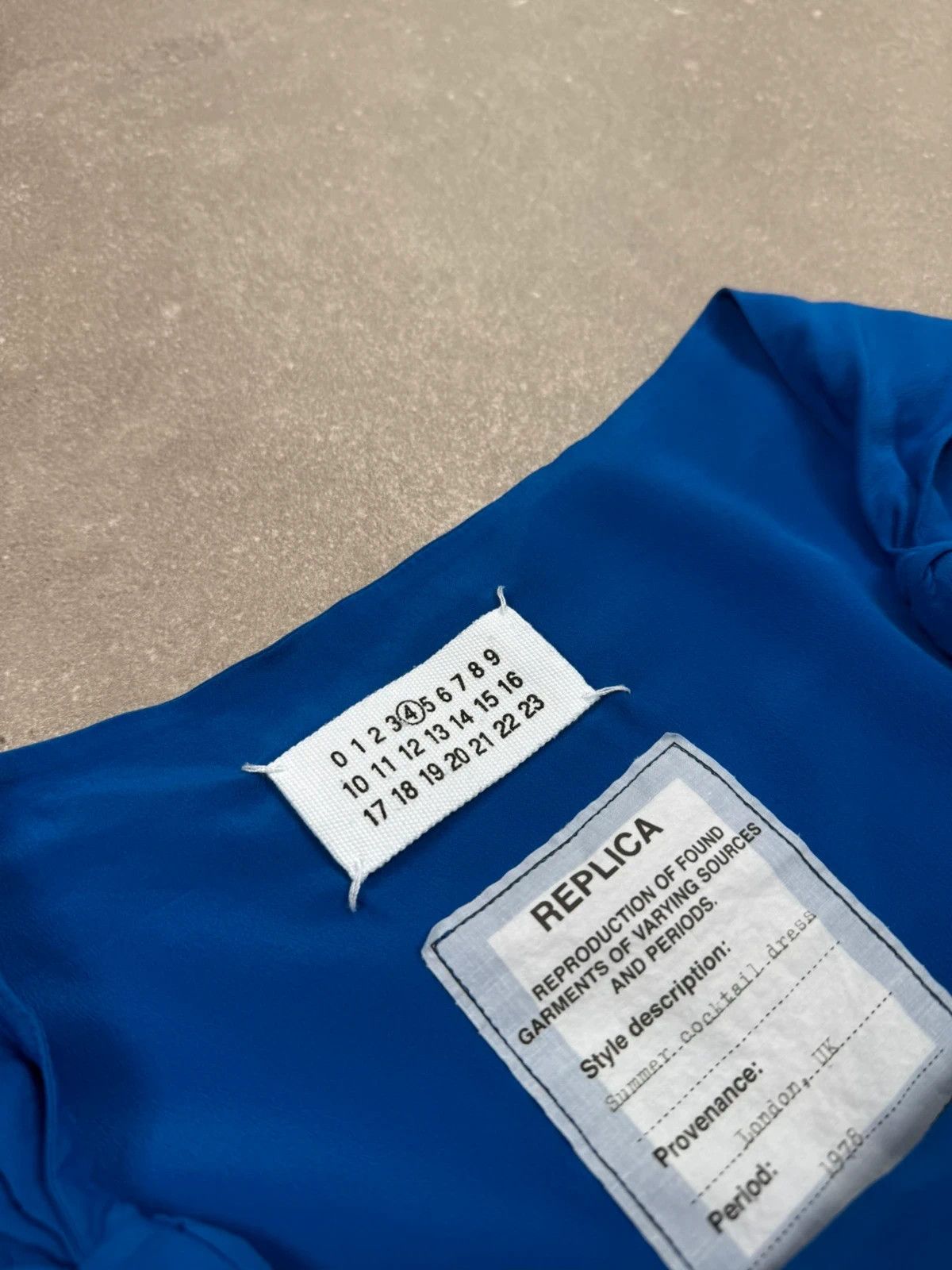 Maison Margiela Maison Margiela Replica dresse archive street wear old money Size S / US 4 / IT 40 - 5 Thumbnail