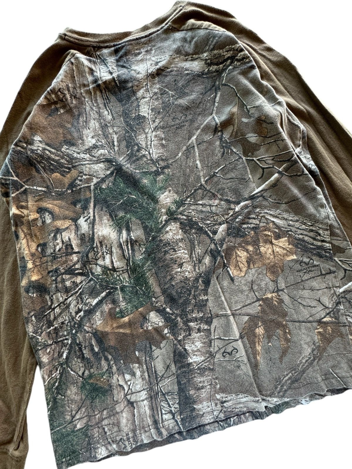 Carhartt Carhartt Long Sleeve Double Sided Woodland Camo Print Tee Size XL / US 12-14 / IT 48-50 - 5 Thumbnail