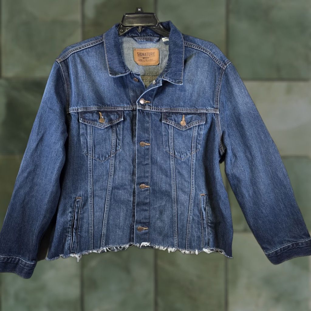 Levi's Denim Trucker Jacket Women 2XL Blue Distressed Classic Retro