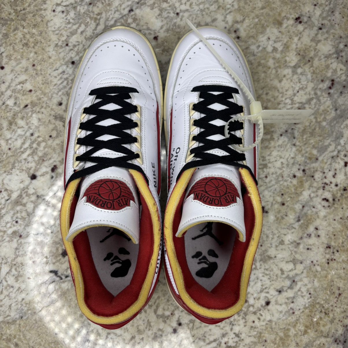 Jordan Brand × Off-White Size 12 - Jordan 2 Retro Low SP Off-White Varsity Red VNDS Size US 12 / EU 45 - 8 Thumbnail