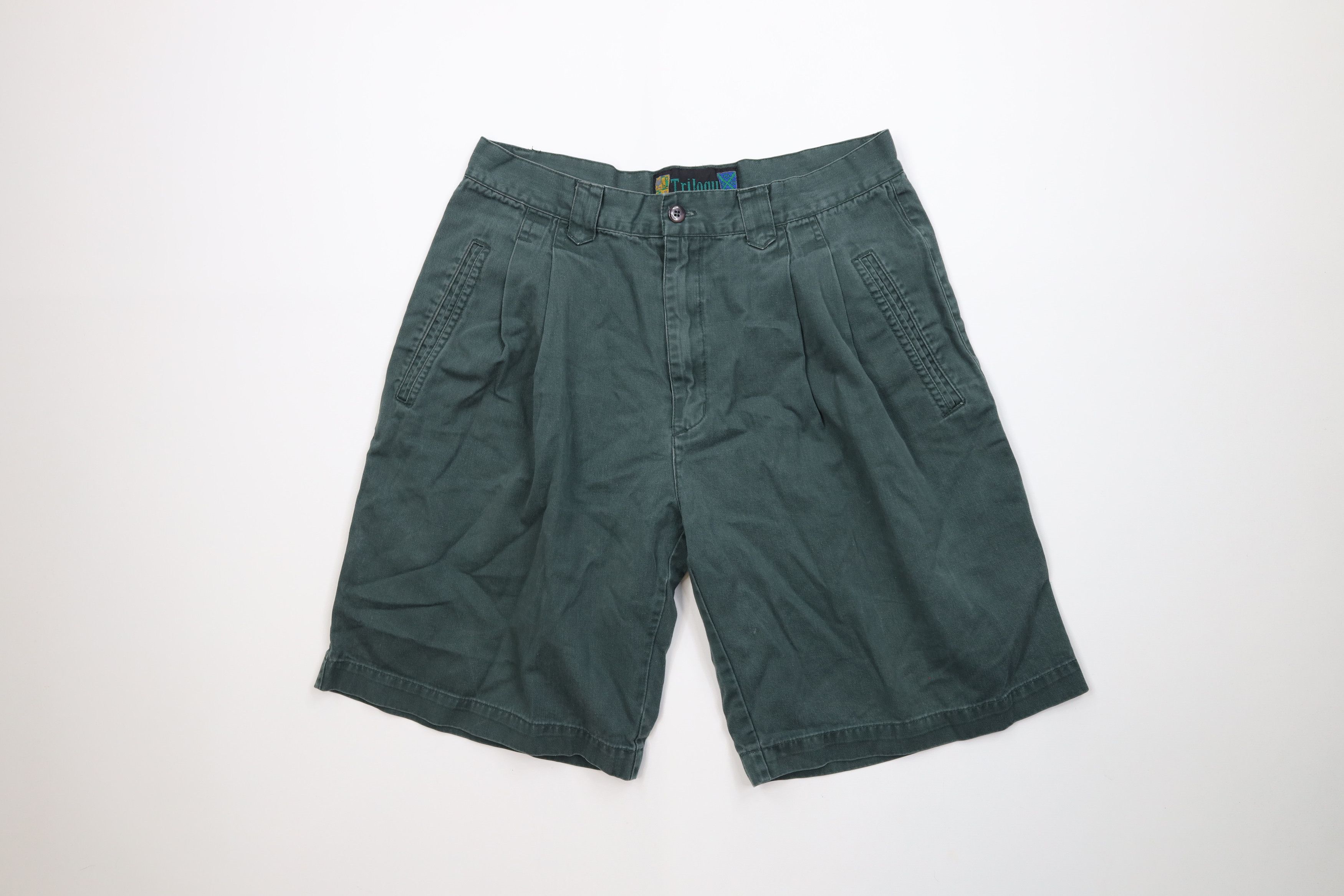 Vintage Vintage 90s Streetwear Golfing Chino Shorts Green Cotton Size US 32 / EU 48 - 1 Thumbnail