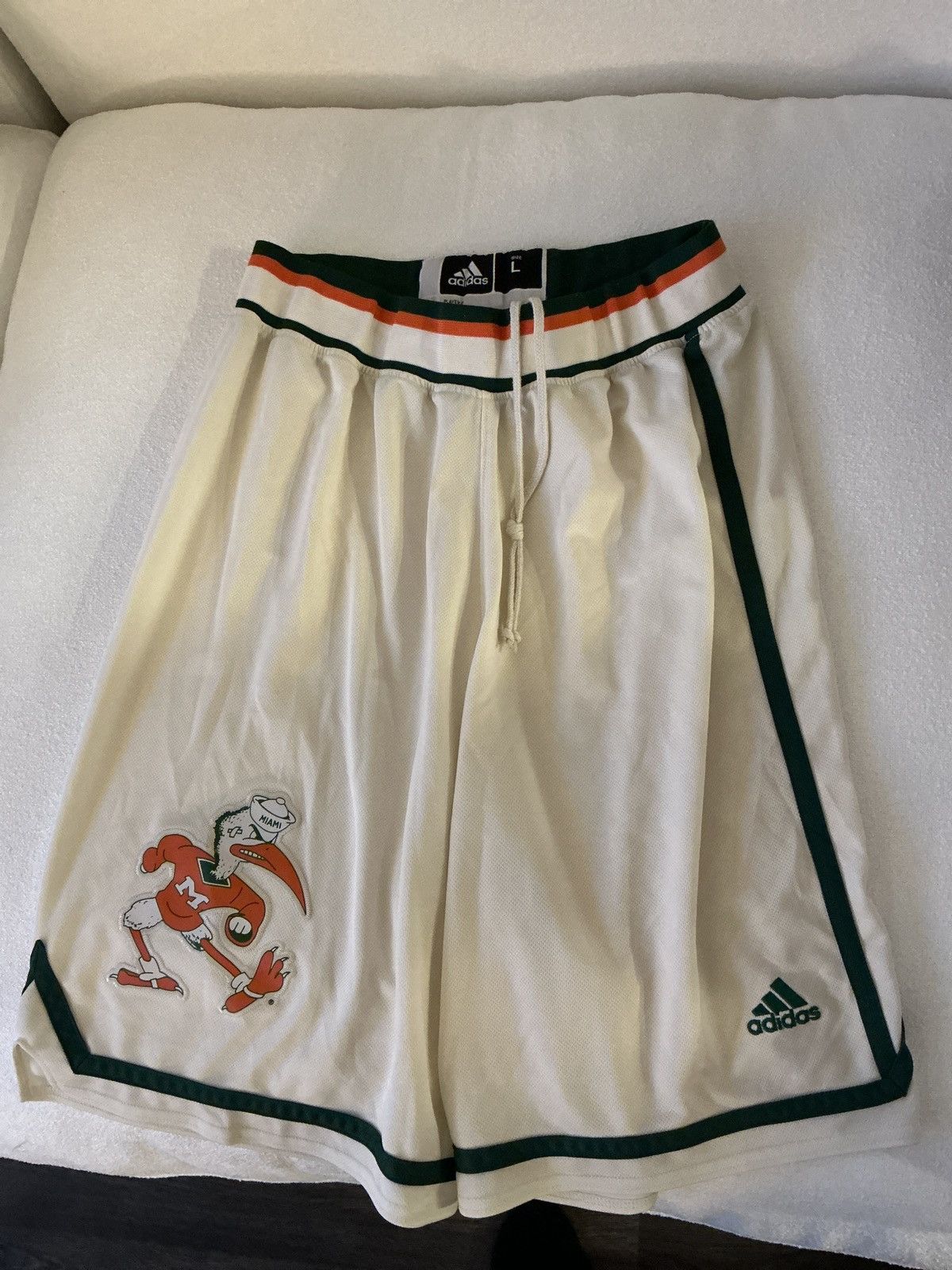 Adidas Mens University of Miami Adidas Short Large Player exclusive Size US 32 / EU 48 - 1 Preview