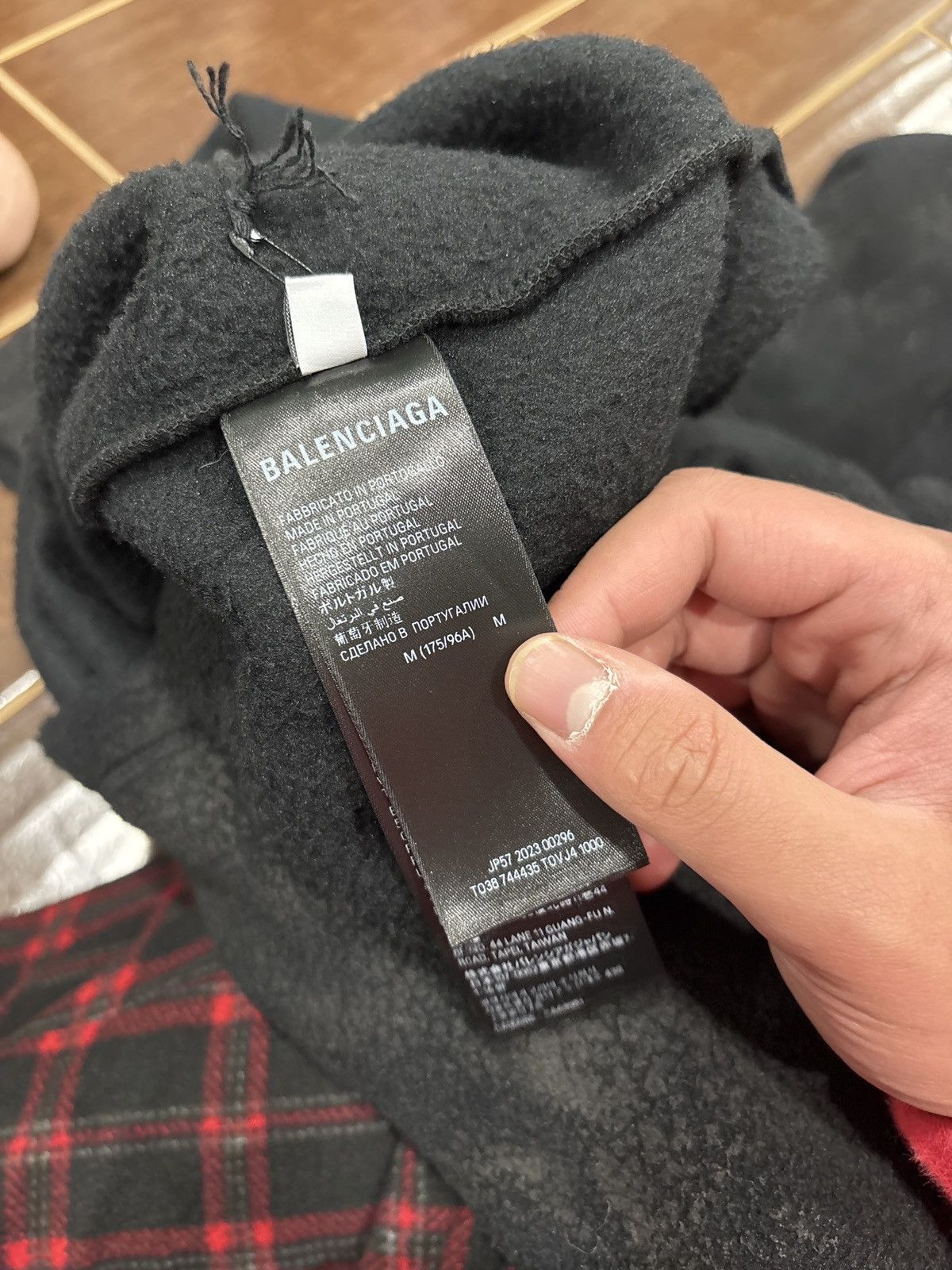 Balenciaga NEW Balenciaga Paris Moon Crinkled Wool Hoodie SZ M/Fits XL Size US XL / EU 56 / 4 - 8 Thumbnail
