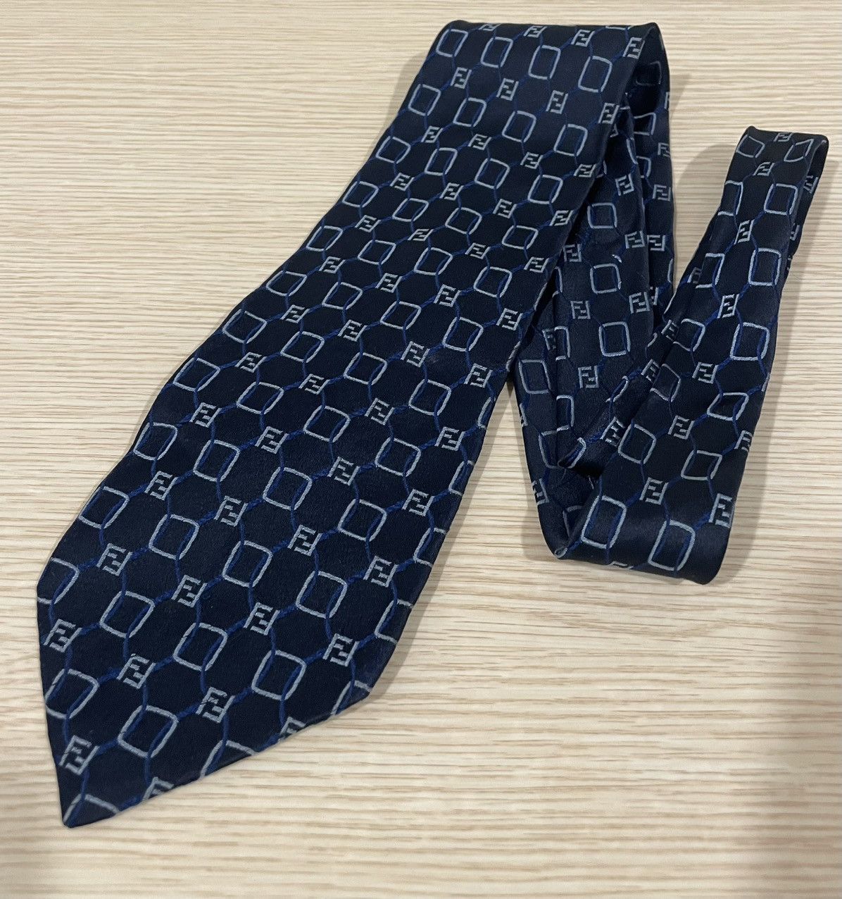 Fendi Fendi Monogram Tie Made in Italy Size ONE SIZE - 1 Thumbnail