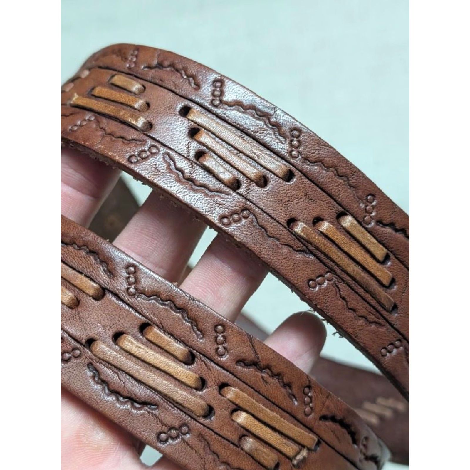 Vintage VINTAGE Handcrafted western belt Tooled cowhide leather 42 belt 1-1/2" brown Men's Casual Cowboy Belt Size 42 - 2 Thumbnail